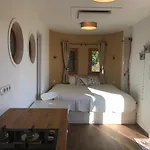 Σπίτι διακοπών Tinyhouse Schneeweisschen & Rosenrot Mauerbach
