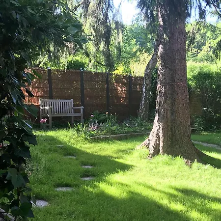 Tinyhouse Schneeweisschen & Rosenrot Nyaraló