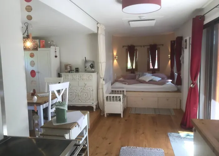 Tinyhouse Schneeweisschen & Rosenrot Mauerbach